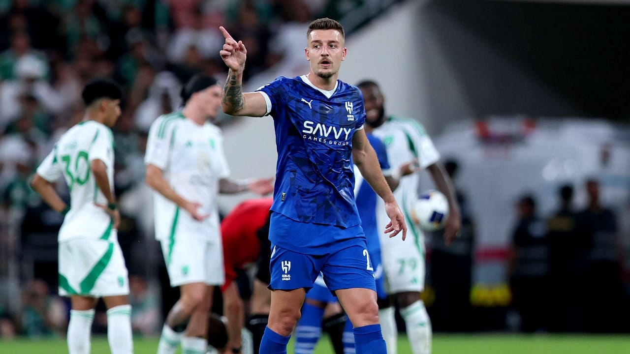 غموض حول مستقبل سافيتش مع الهلال بعد إقالة جيسوس