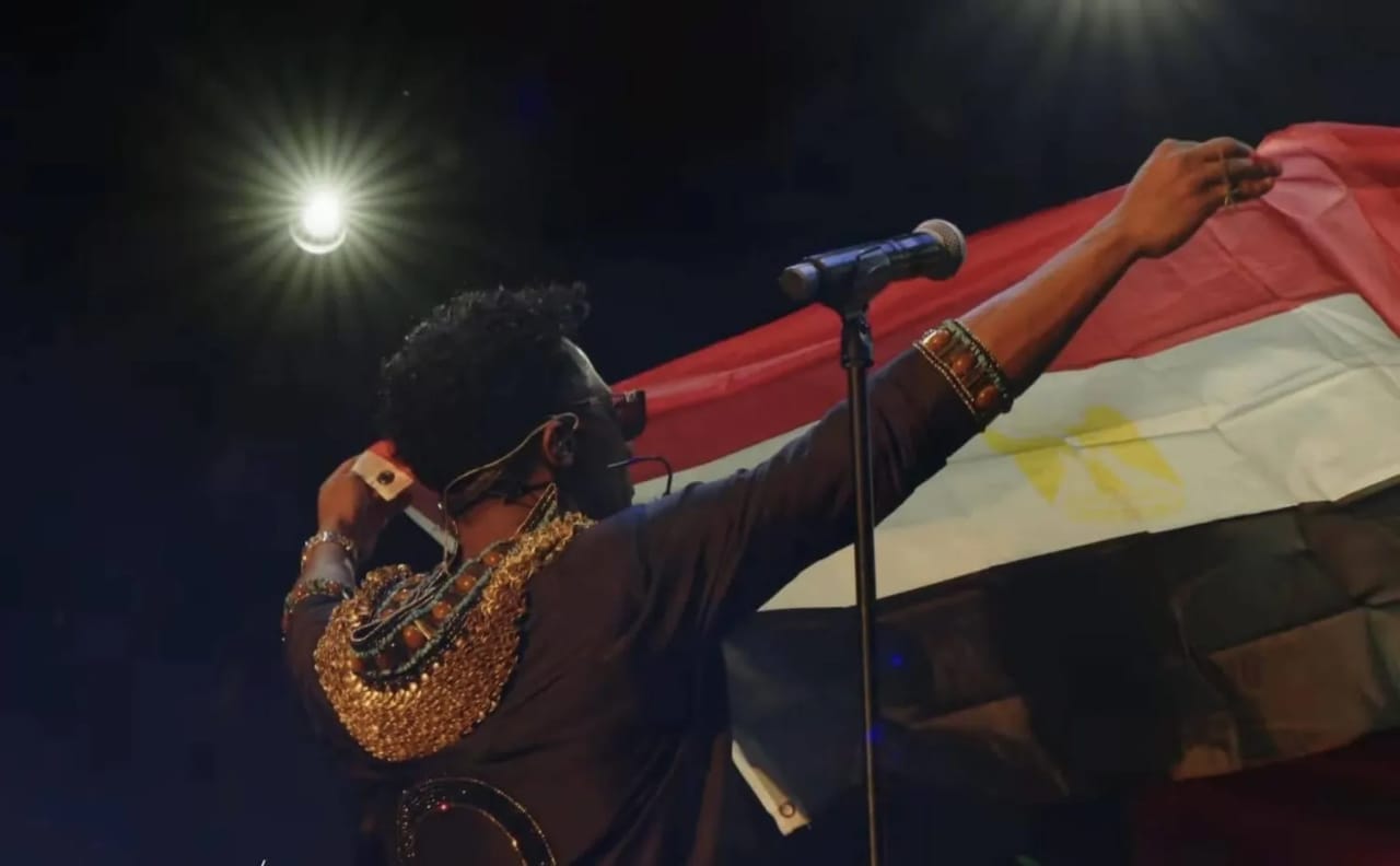 محاكمة محمد رمضان بتهمة إهانة العلم المصري