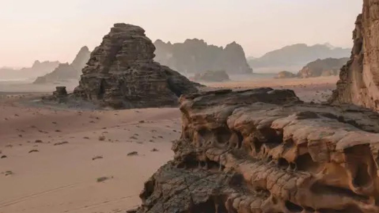 العثور على أول نيزك قمري في الشرق الأوسط بالأردن..صورة