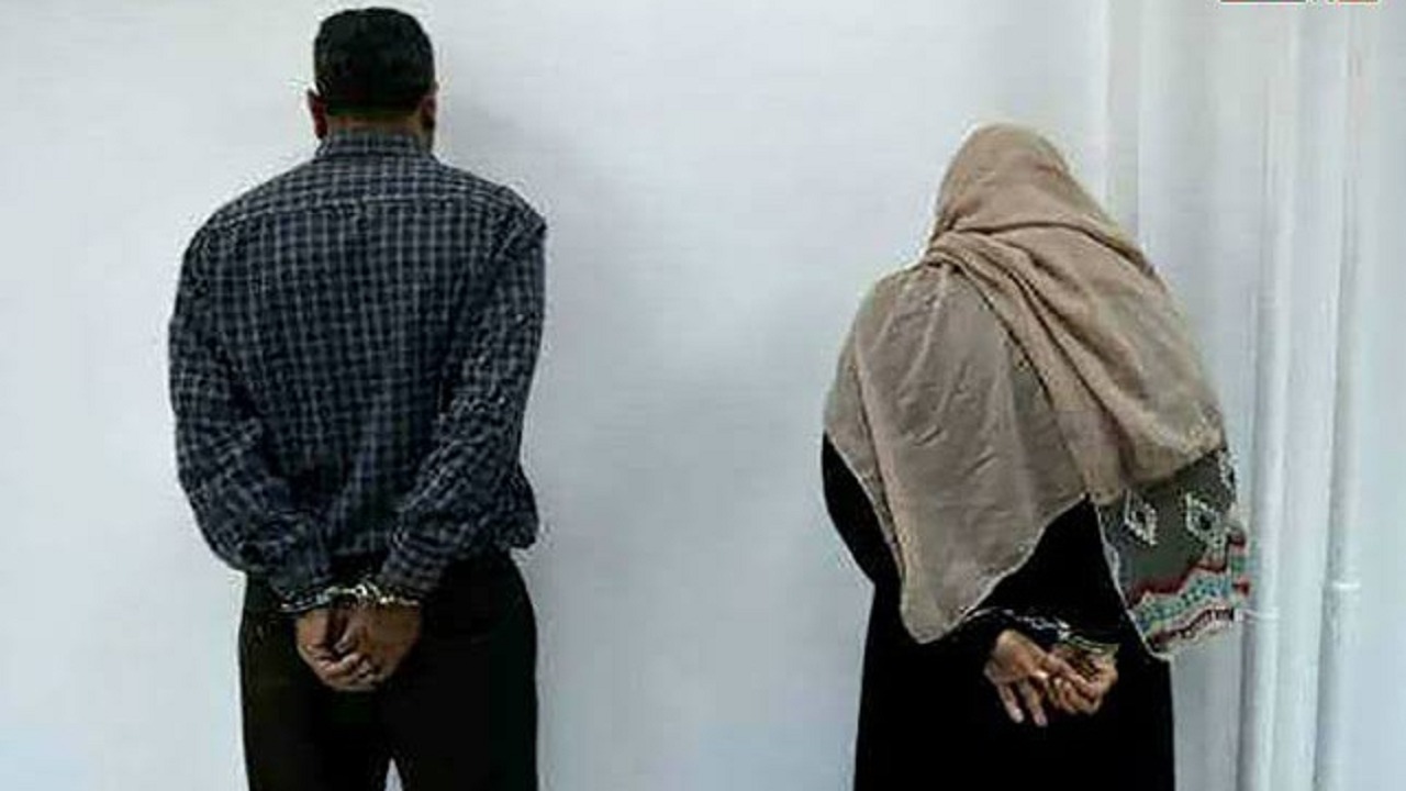 سيدة تقتل ابنتها بضربها وحرقها بالسجائر لقطعها سهرتها مع عشيقها