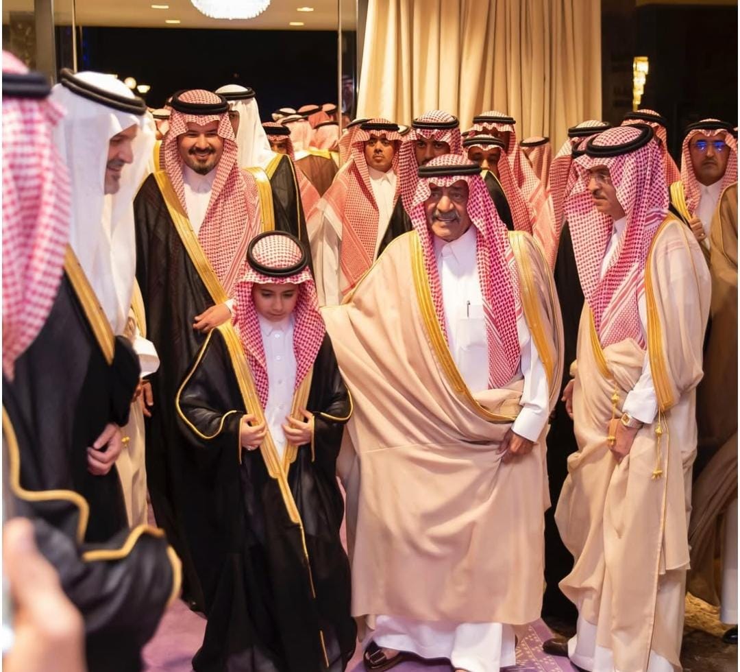 الأمير بندر بن خالد الفيصل يحتفل بعقد قران نجله الأمير فيصل.. فيديو وصور