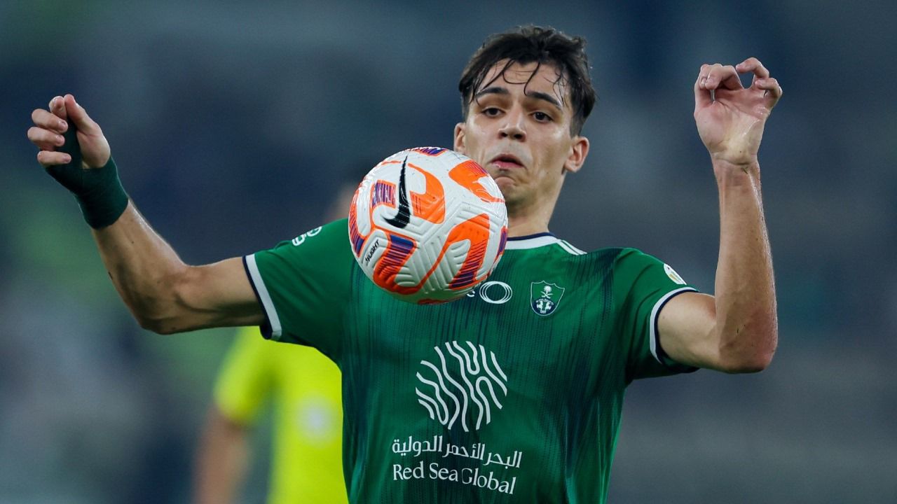 بورتو يفاوض محترف  الأهلي