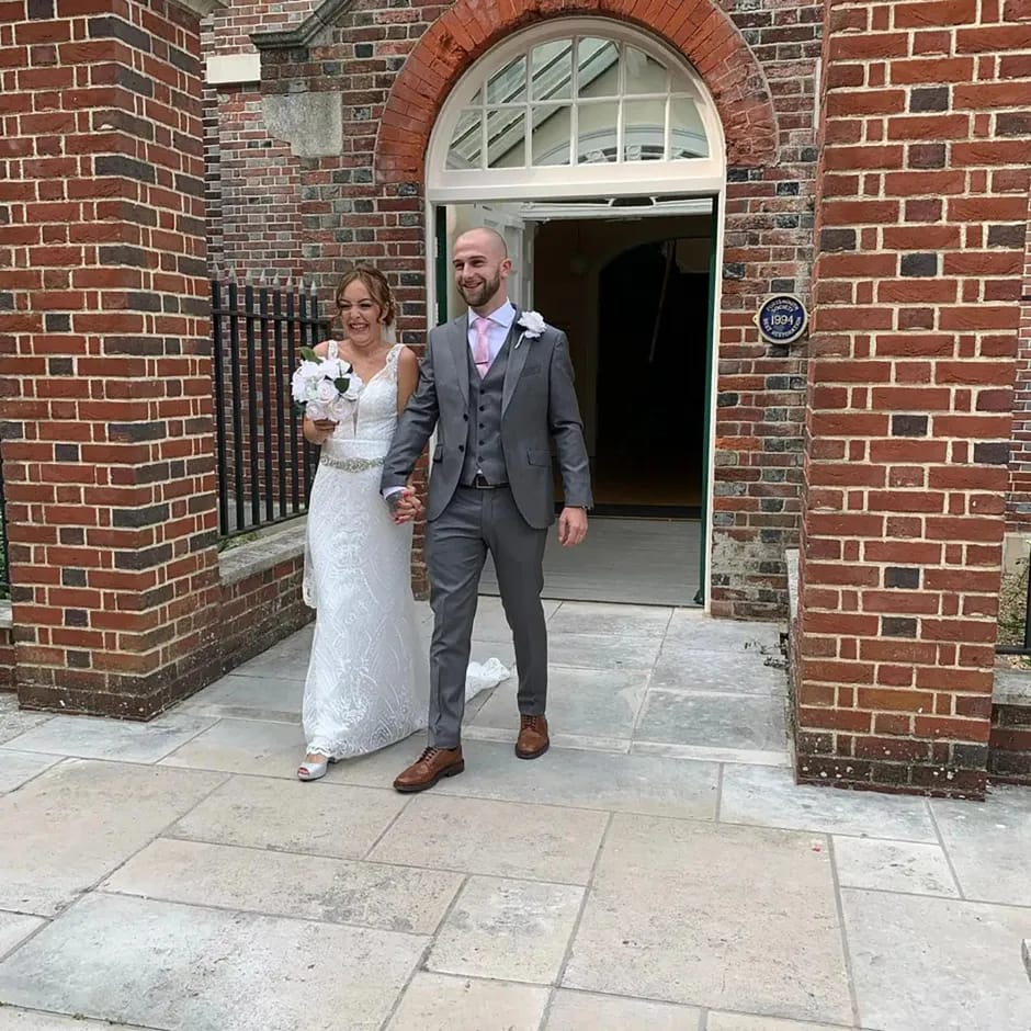 بريطانية تعود جثة بلا قلب بعد عطلة غامضة في تركيا