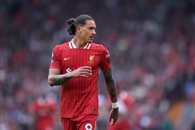 الكشف عن موقف أندية روشن من التعاقد مع نونيز