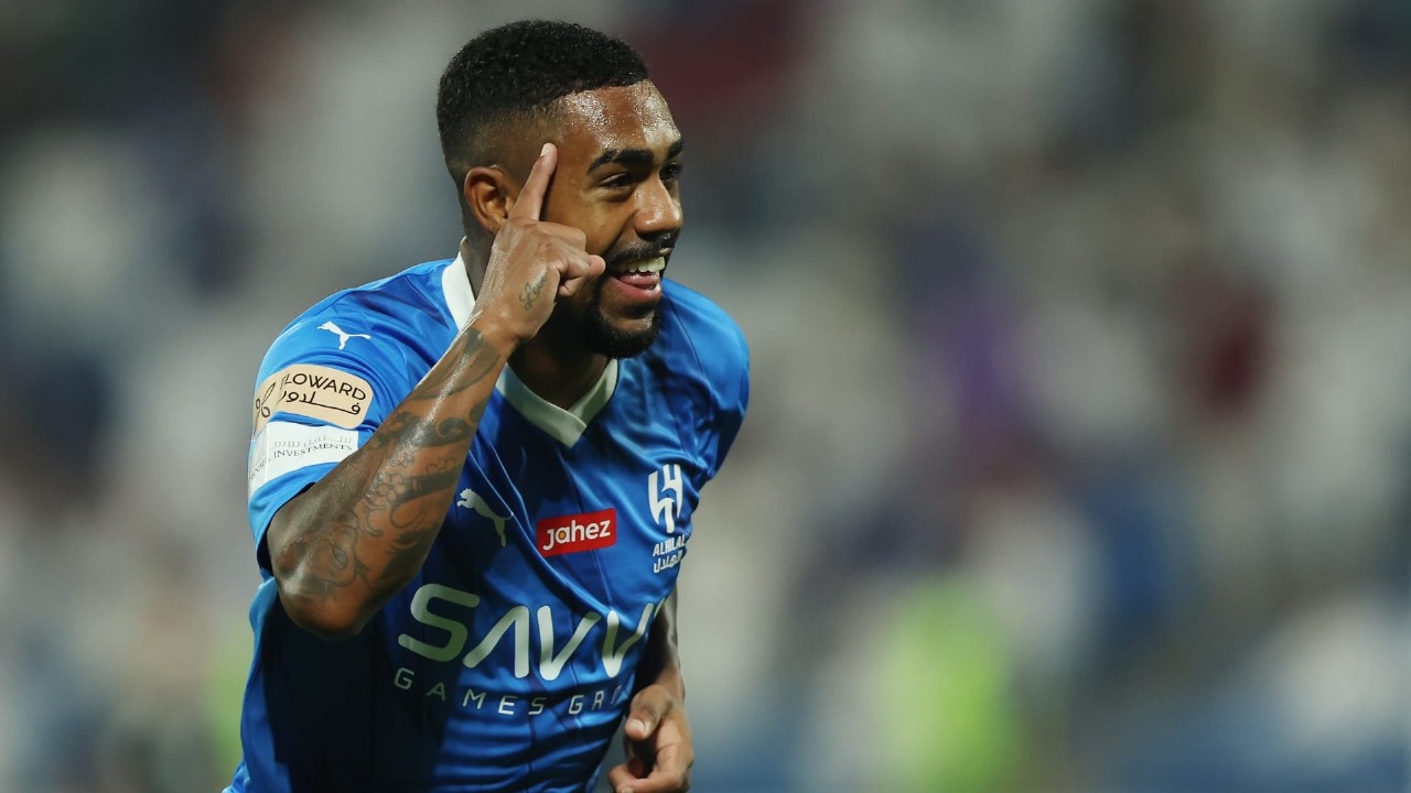 القادسية يسعى لضم مالكوم