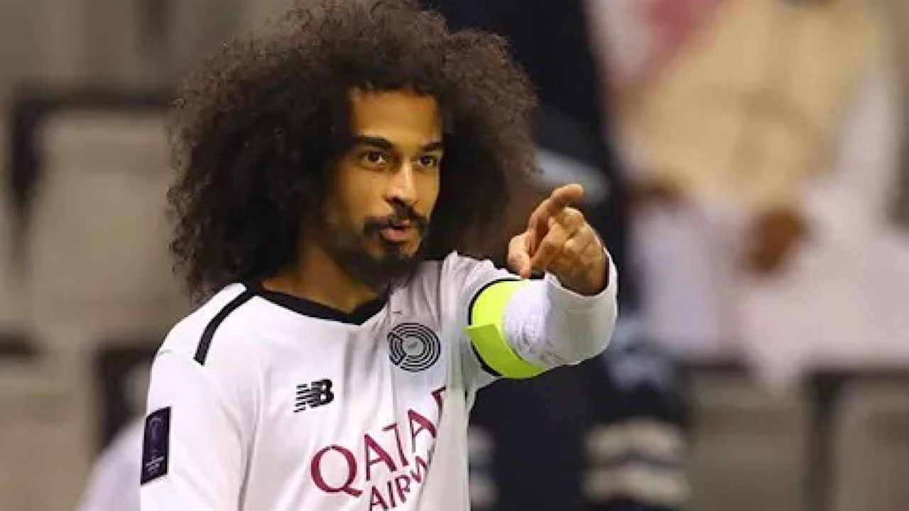 السد القطري يعلن تجديد عقد لاعبه أكرم عفيف