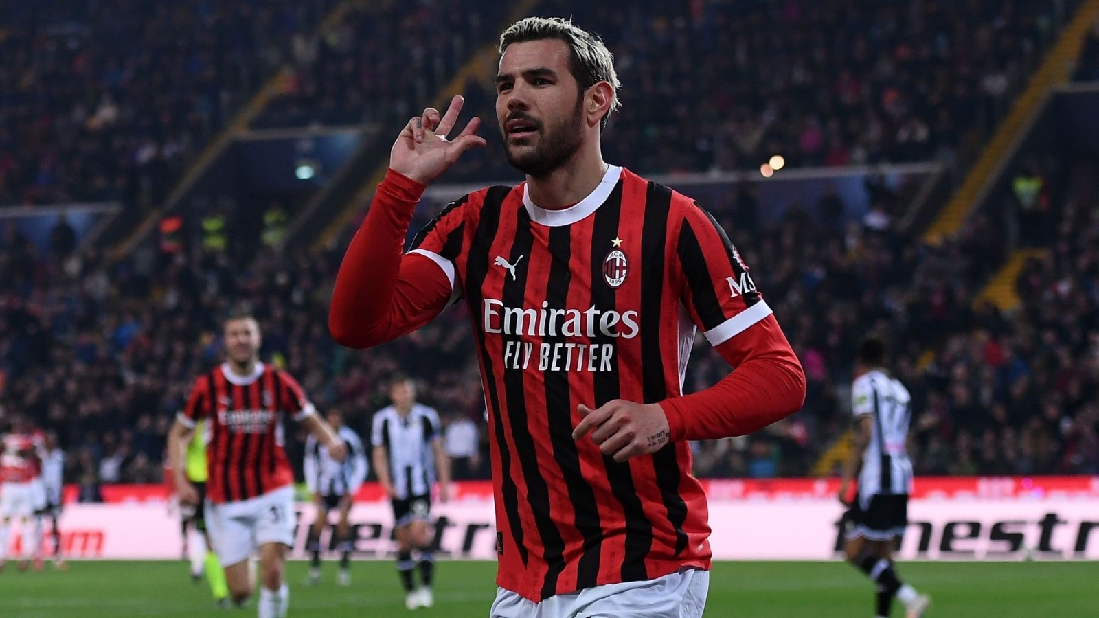 الهلال يقدم عرضا رسميا لضم هيرنانديز