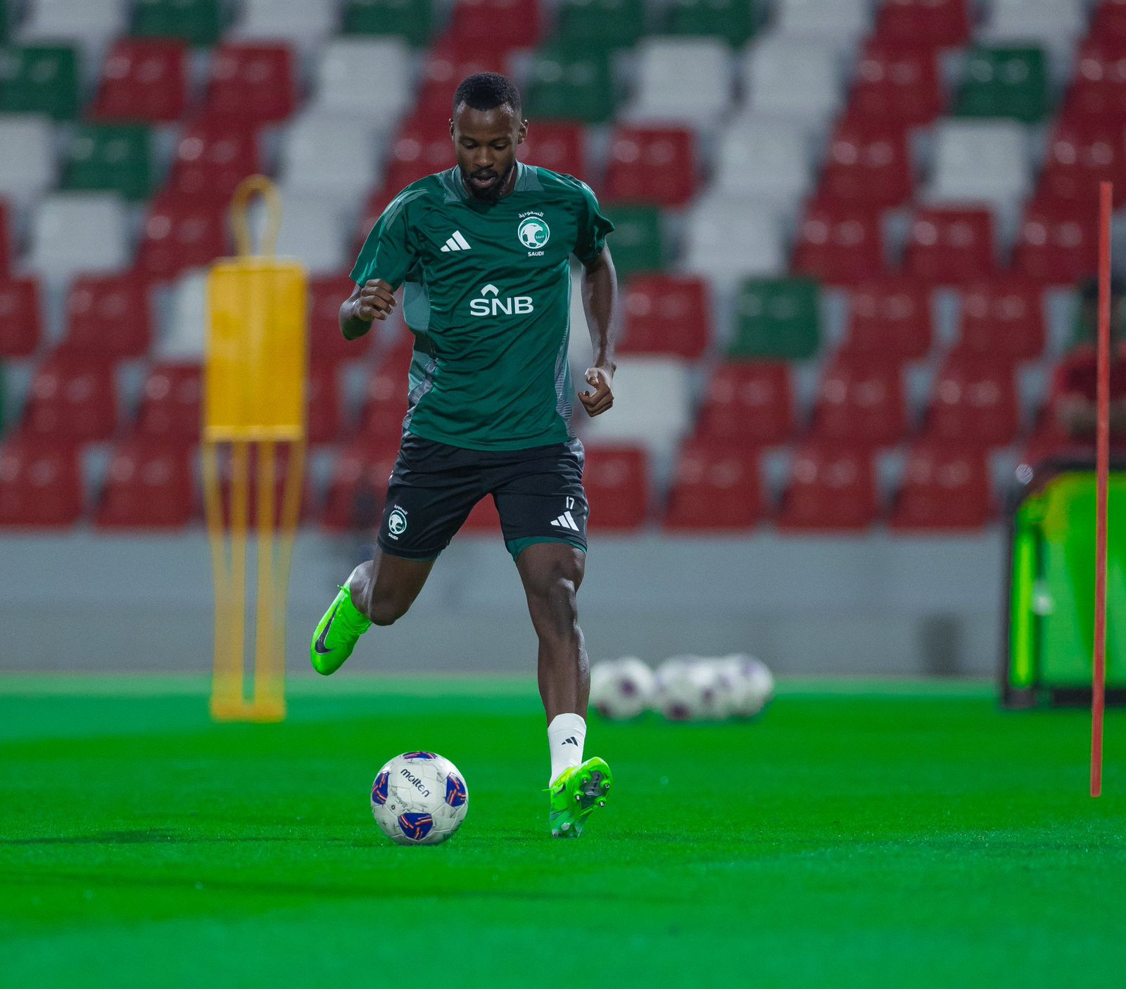 الأخضر يتغلب على الأردن وديا