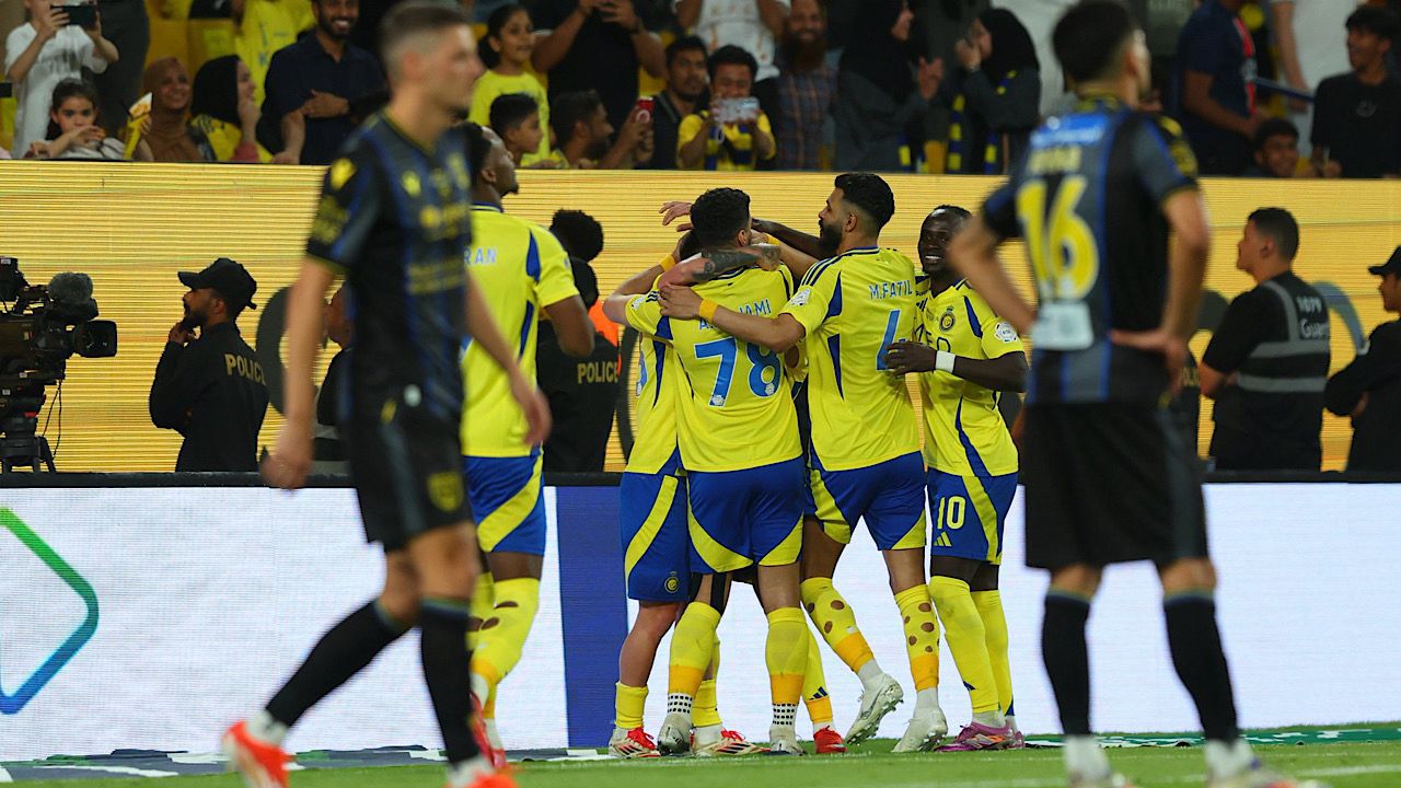 الدويش يعلق على شعار وقميص النصر الجديد