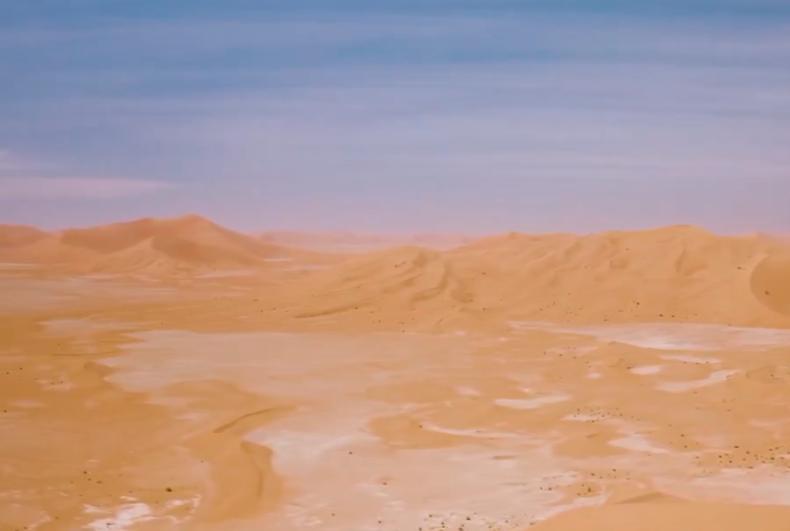 نائب رئيس مركز ذعبلوتن يكشف مزايا الربع الخالي .. فيديو