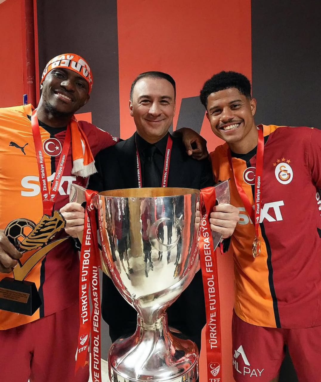 معروف غونيش: غلطة سراي سيسخر كل موارده لاستمرار أوسيمين