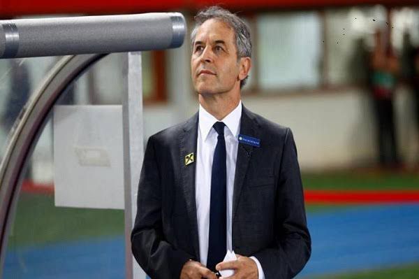 كولر ينفي تسوية مستحقاته مع الأهلي المصري ويحرج الإدارة