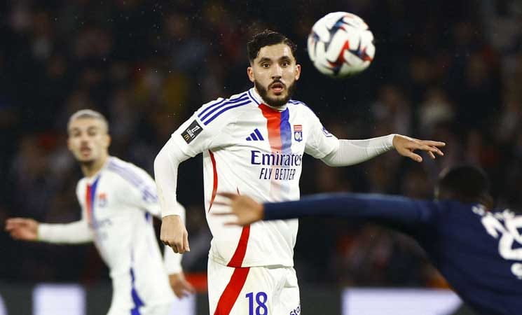 ديشامب يستدعي ريان شرقي ويغلق الباب أمام الجزائر