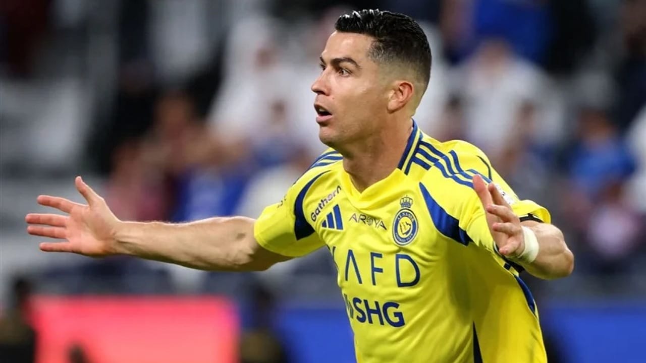 الهلال يرفض التعاقد مع رونالدو