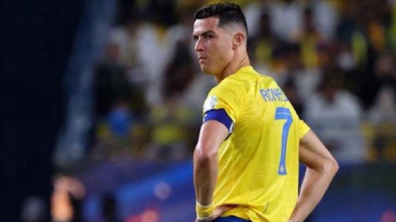 رونالدو يقترب من مغادرة النصر