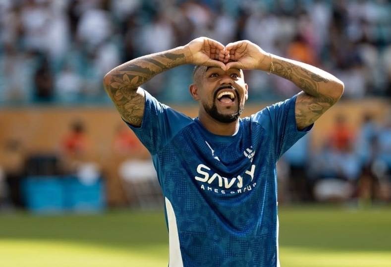 الهلال يتوصل لاتفاق مع مالكوم لتحسين وضعه المالي