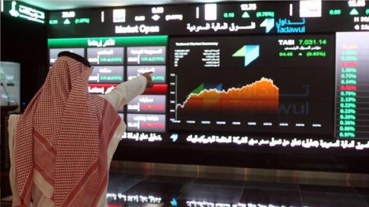 مؤشر سوق الأسهم يغلق على ارتفاع