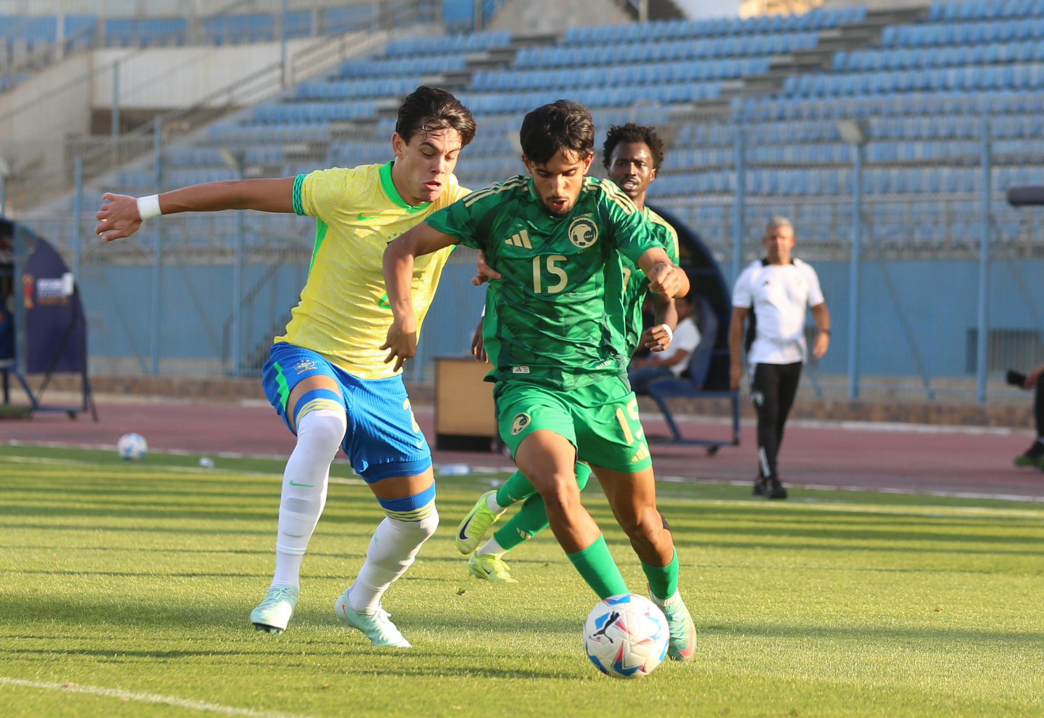 أخضر الشباب يتعادل مع البرازيل في بطولة خوفو الودية الدولية