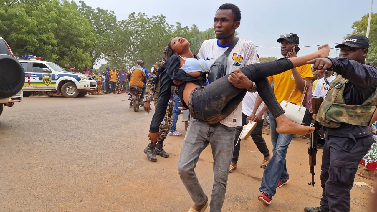 مقتل 29 طالبا في أفريقيا الوسطى خلال امتحان البكالوريا.. صور