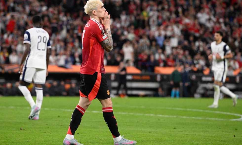 رونالدو يوصي بغارناتشو حال تعثر صفقة لويس دياز