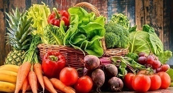 البلديات: منع البقالات من بيع التبغ والخضراوات والفواكه