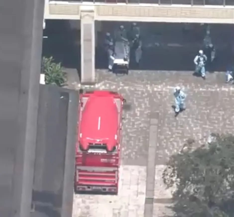 مزحة طالب تنتهي بنقل معلم و17 طالبا إلى المستشفى