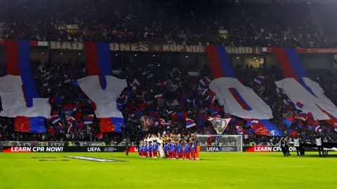 رغم قرار الهبوط.. ليون يشارك في الدوري الأوروبي