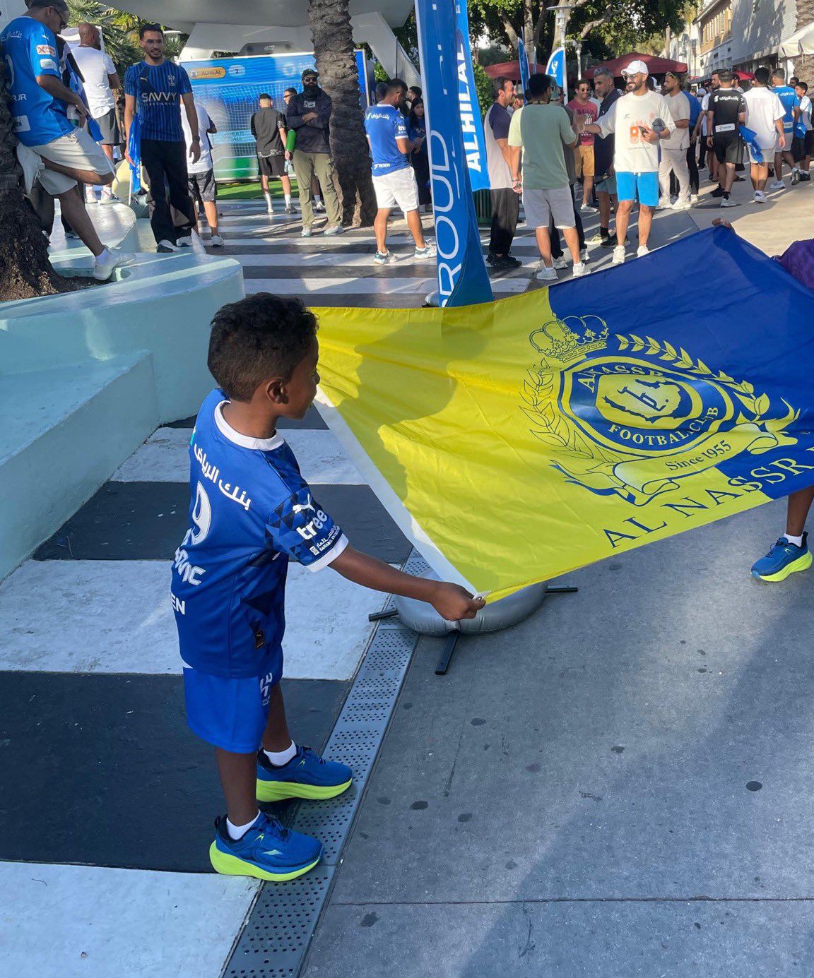 مشجعي النصر يساندون الهلال في مونديال الأندية