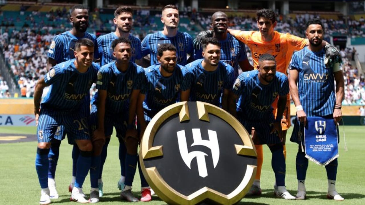 الجماز: يبعون الوهم للهلال والصفقات تذهب لغيره