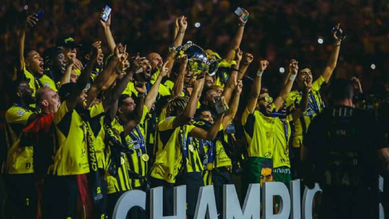 الاتحاد يجمد ملف الأجانب في الموسم الجديد