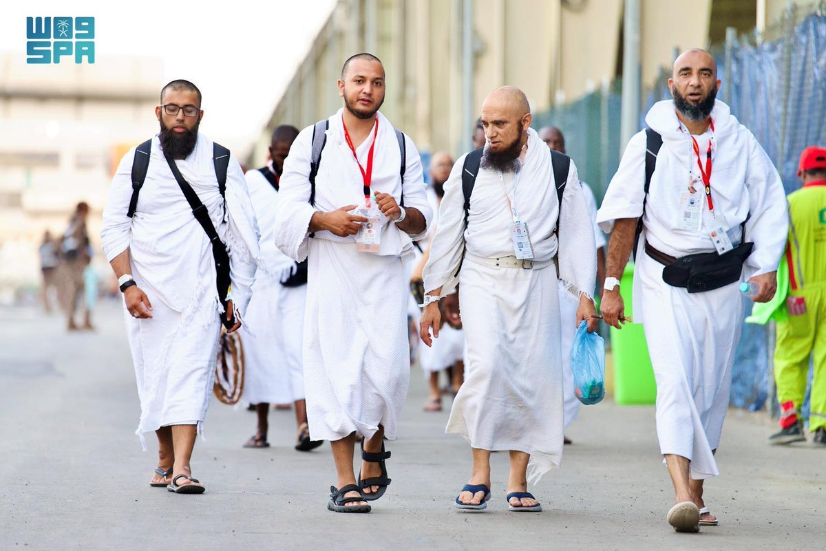 مشعر منى يشهد توافد حجاج بيت الله الحرام لقضاء يوم التروية في أجواء إيمانية.. صور