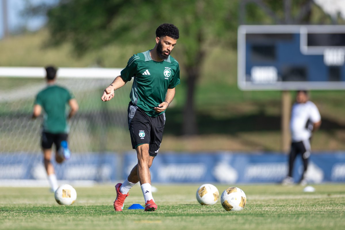 الأخضر يختتم استعداداته لمواجهة منتخب أمريكا.. صور