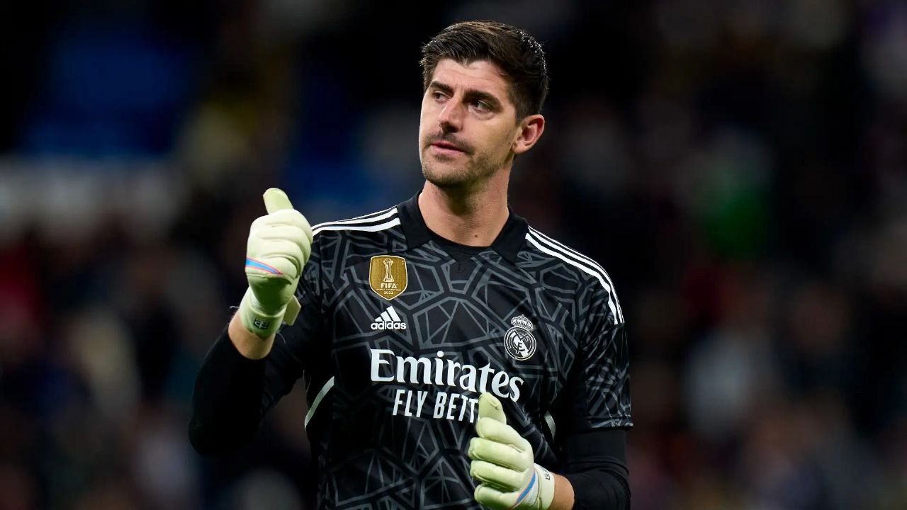 إصابة حارس ريال مدريد قبل لقاء الهلال