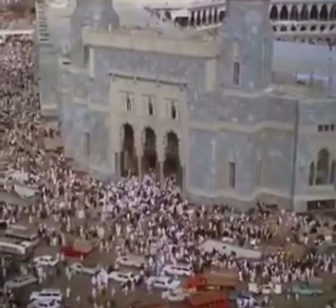 مقطع نادر لطواف الوداع قبل 51 عاما .. فيديو