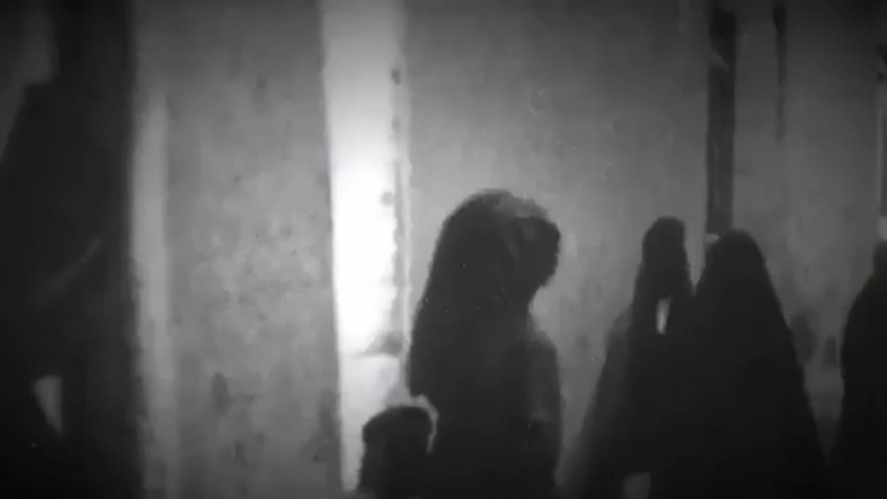 رحالة بريطاني يوثق لقطات نادرة لعيد الأضحى في عنيزة قبل أكثر من قرن .. فيديو