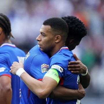 فرنسا تفوز على ألمانيا وتتقدم للمركز الثالث بدوري الأمم الأوروبية