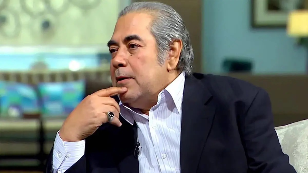 نقل الفنان المصري صبري عبدالمنعم للعناية المركزة