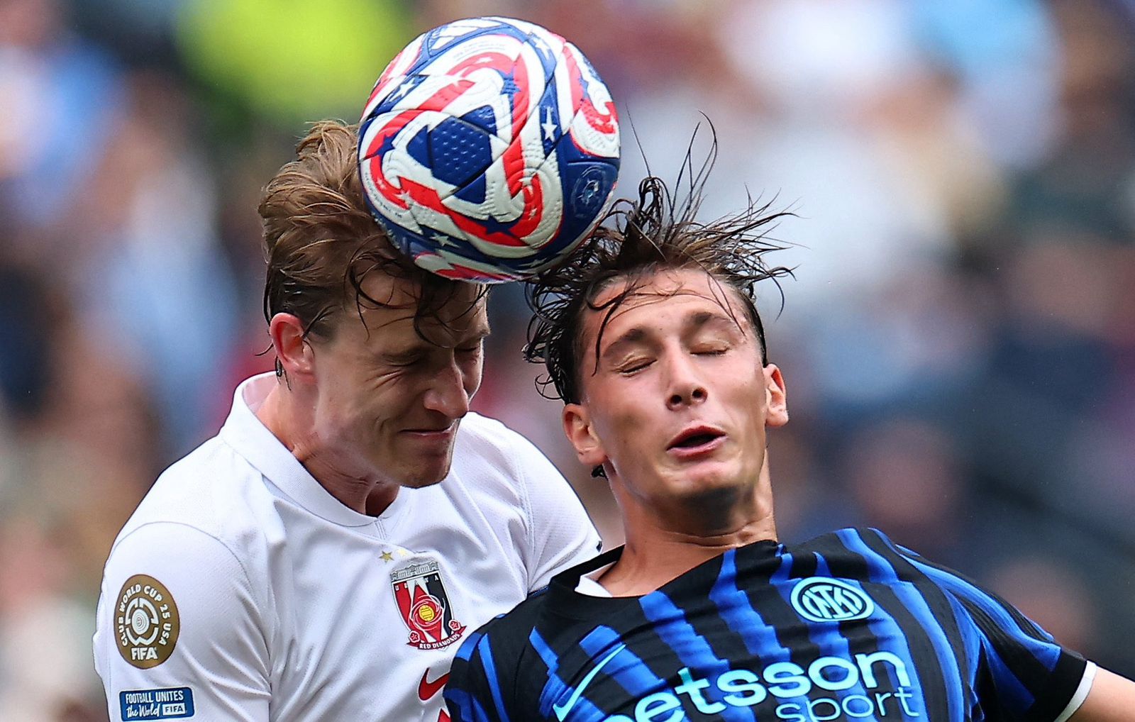 إنتر ميلان يقلب تأخره إلى فوز ثمين أمام أوراوا الياباني اولوية