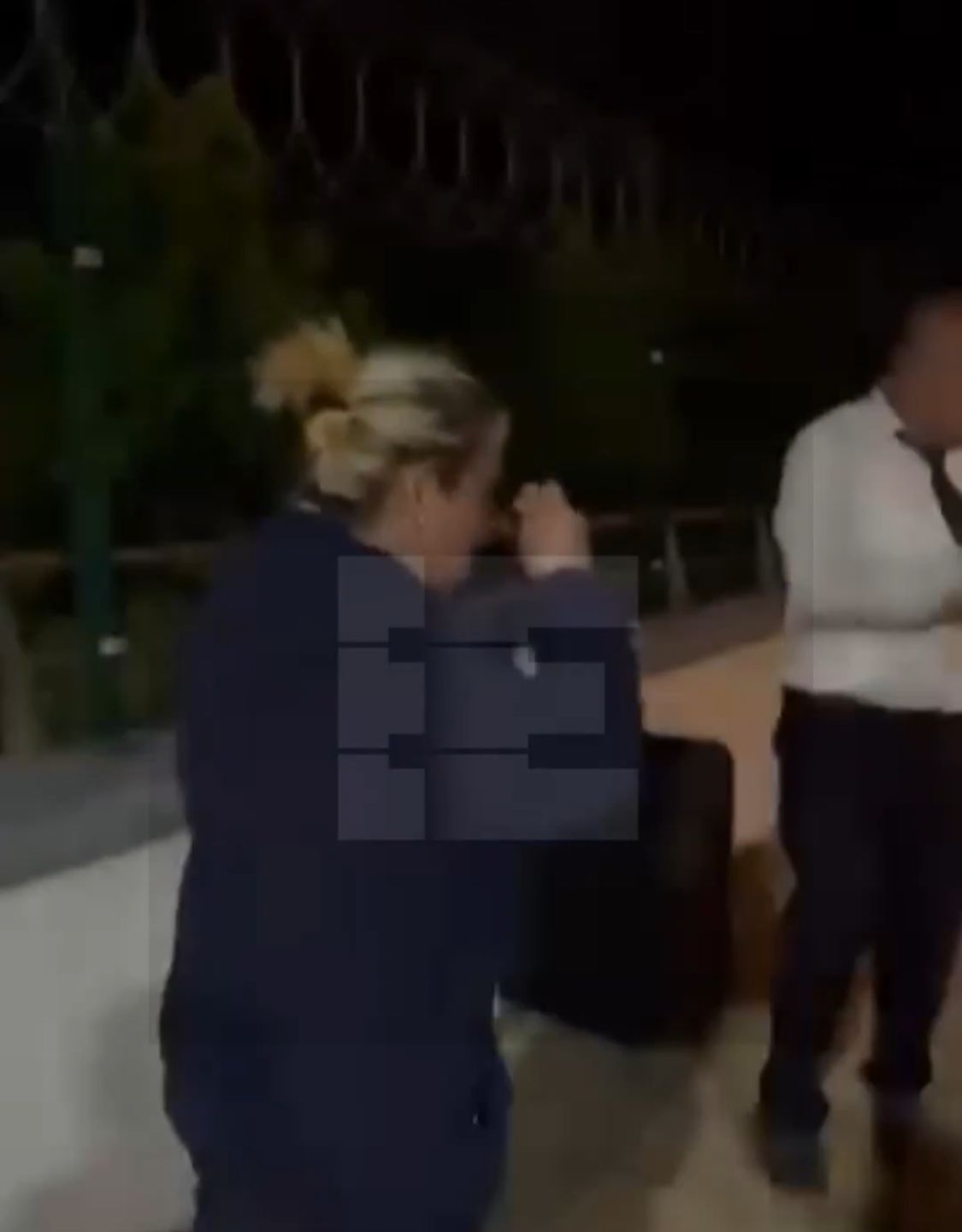 راكبة تتعرض للاعتداء بعد إجبارها على مغادرة الحافلة ليلا