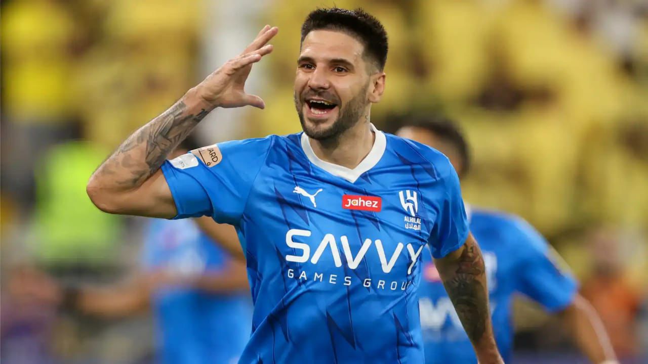 المدير الرياضي لنادي ميلان : لا يوجد أي مفاوضات رسمية مع ميتروفيتش