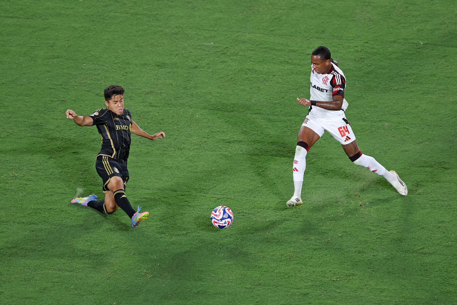 تشيلسي يكتسح الترجي بثلاثية ويتأهل مع فلامنجو إلى دور الـ16