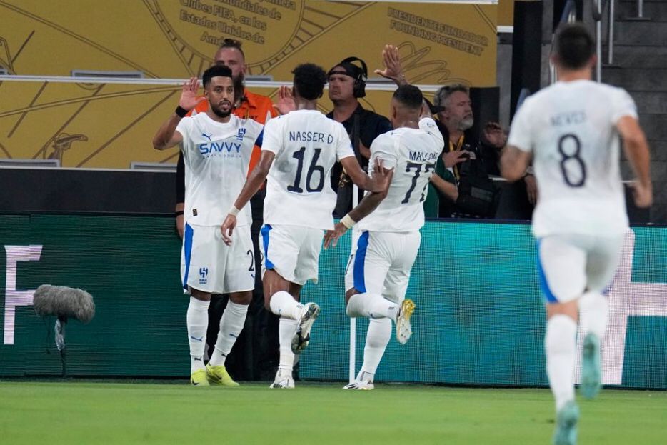 الهلال يفرض هيمنته العالمية ويتأهل إلى دور الـ16 بفوزه على باتشوكا