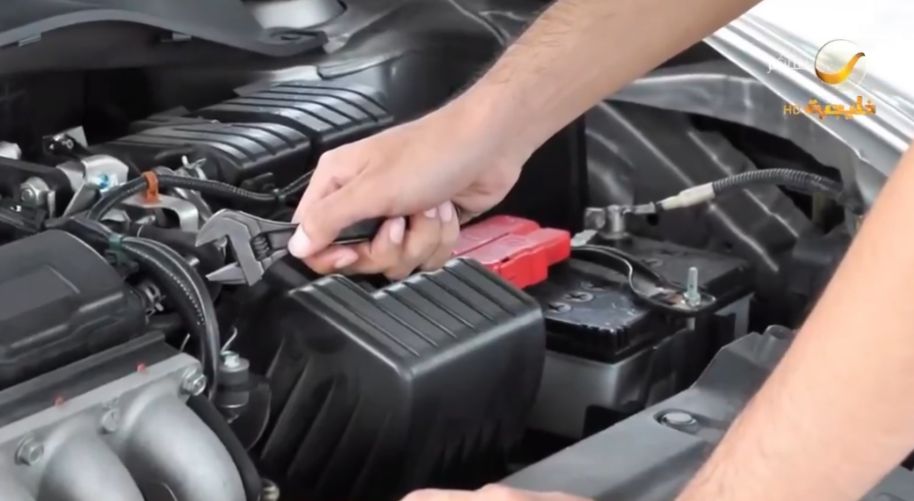 خبير سيارات يوضح أبرز المشاكل الفنية التي تواجه السيارات في الصيف .. فيديو
