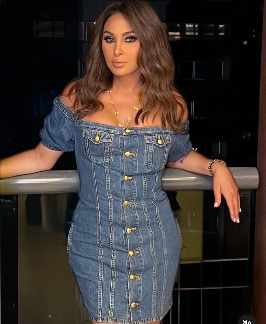 إليسا تثير الجدل بتغير كبير في ملامحها.. صور