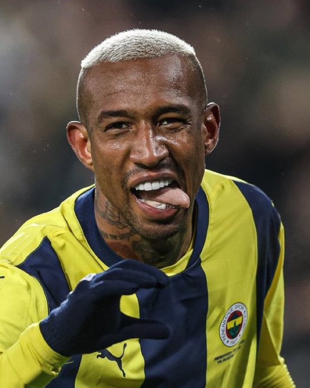 تاليسكا يفتح باب العودة إلى باهيا بعد محطة فناربخشه