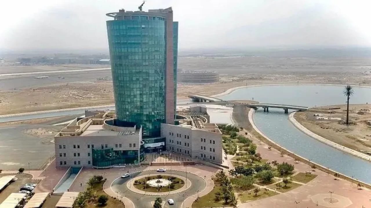 جامعة جازان تعلن نتائج القبول في برامج الدراسات العليا للعام الجامعي 1447هـ