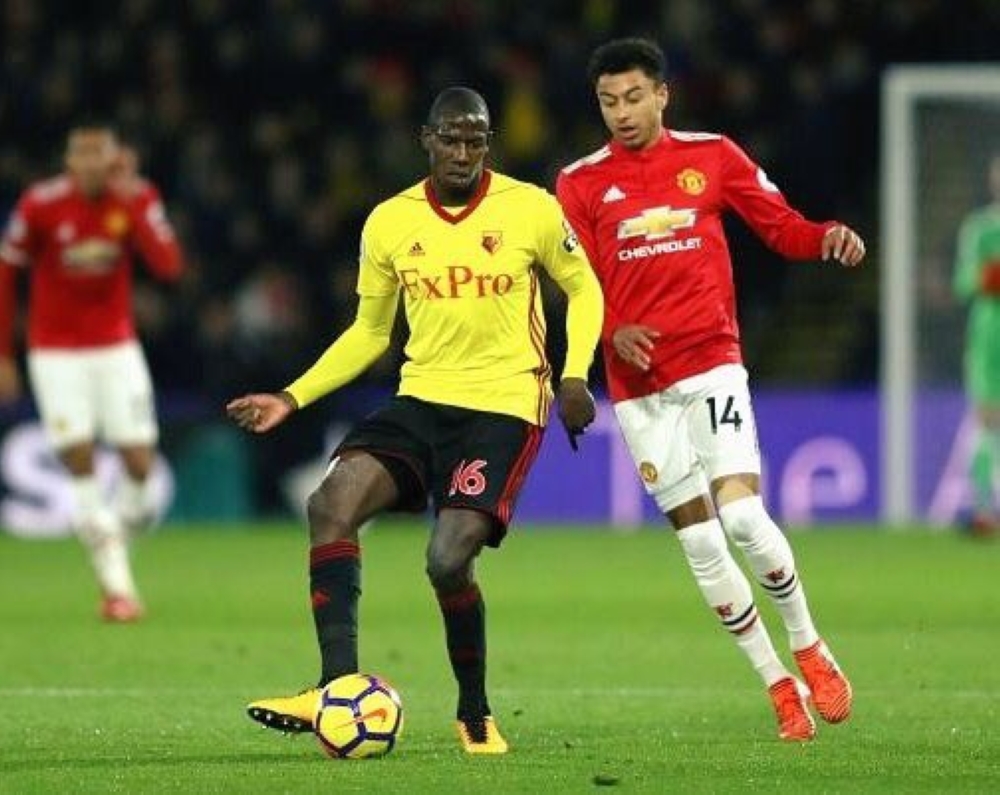 الشباب يتراجع عن صفقة لاعب إيفرتون دوكوري