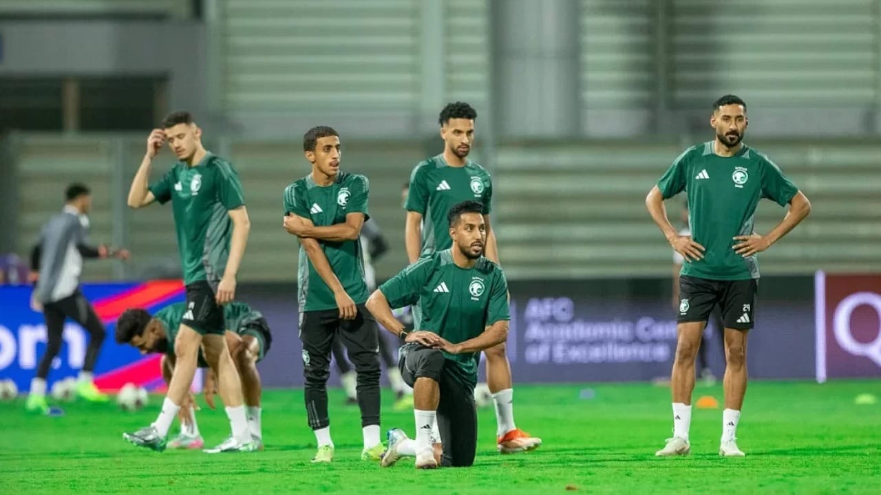 الأخضر يختتم تحضيراته لمواجهة البحرين