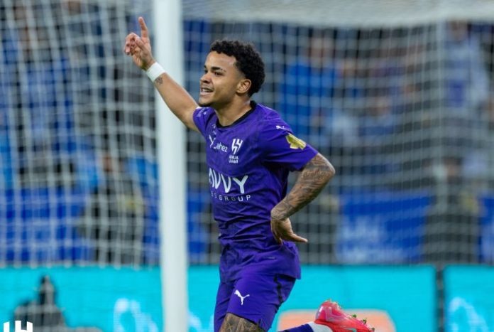 الهلال يستعين بخدمات كايو في مواجهة مانشستر سيتي