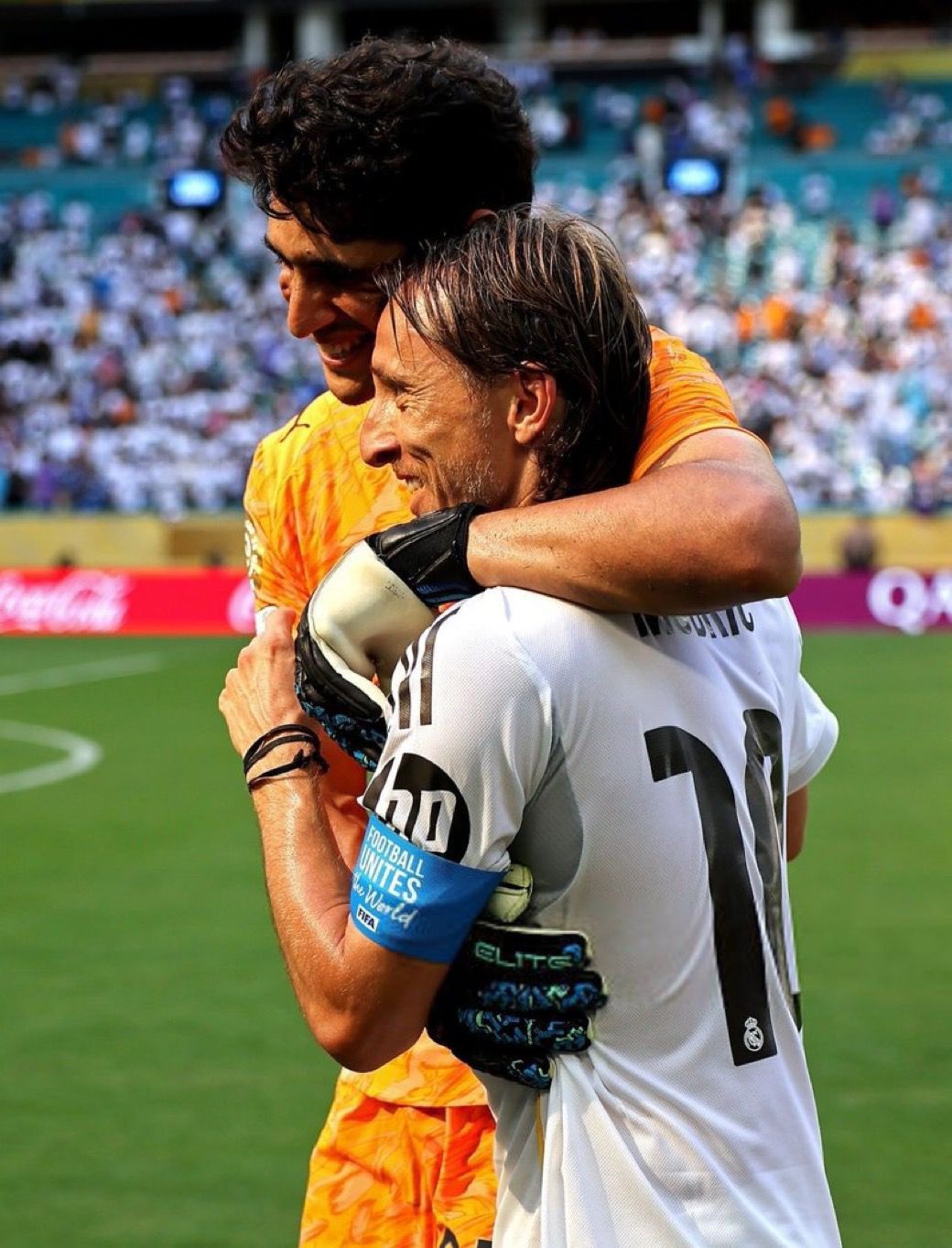 الصحافة العالمية تشيد بياسين بونو: حارس الهلال الذي أوقف ريال مدريد.. صور